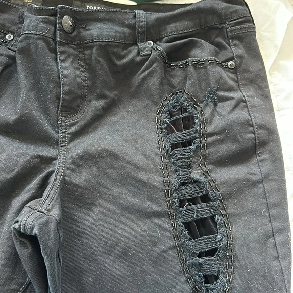 TORRID Premium Bead Embellished Distressed Skinny Jeans Stretch Black Women 18 - Picture 5 of 10